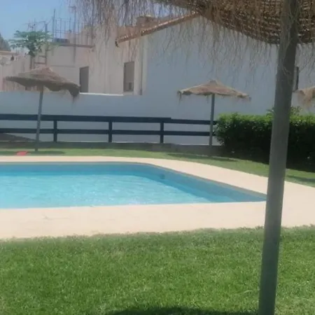 Milan 5 Adosado Familiar Con Jardin بيت للعطل *