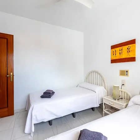 Milan 5 Adosado Familiar Con Jardin Holiday home Aguadulce (Almeria)