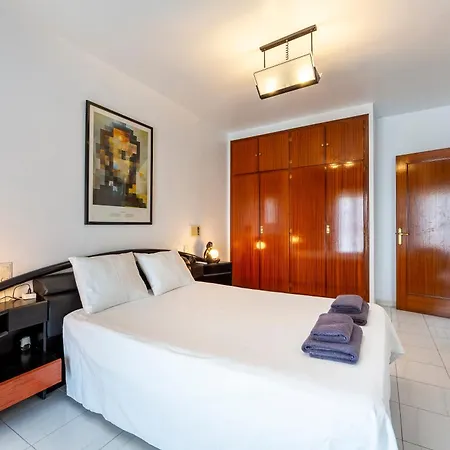 Milan 5 Adosado Familiar Con Jardin بيت للعطل اغوادولس