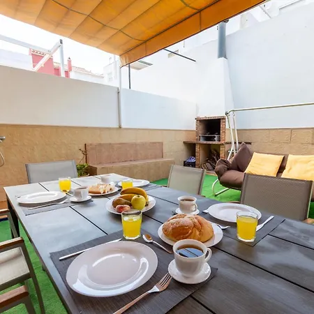 Milan 5 Adosado Familiar Con Jardin Holiday home